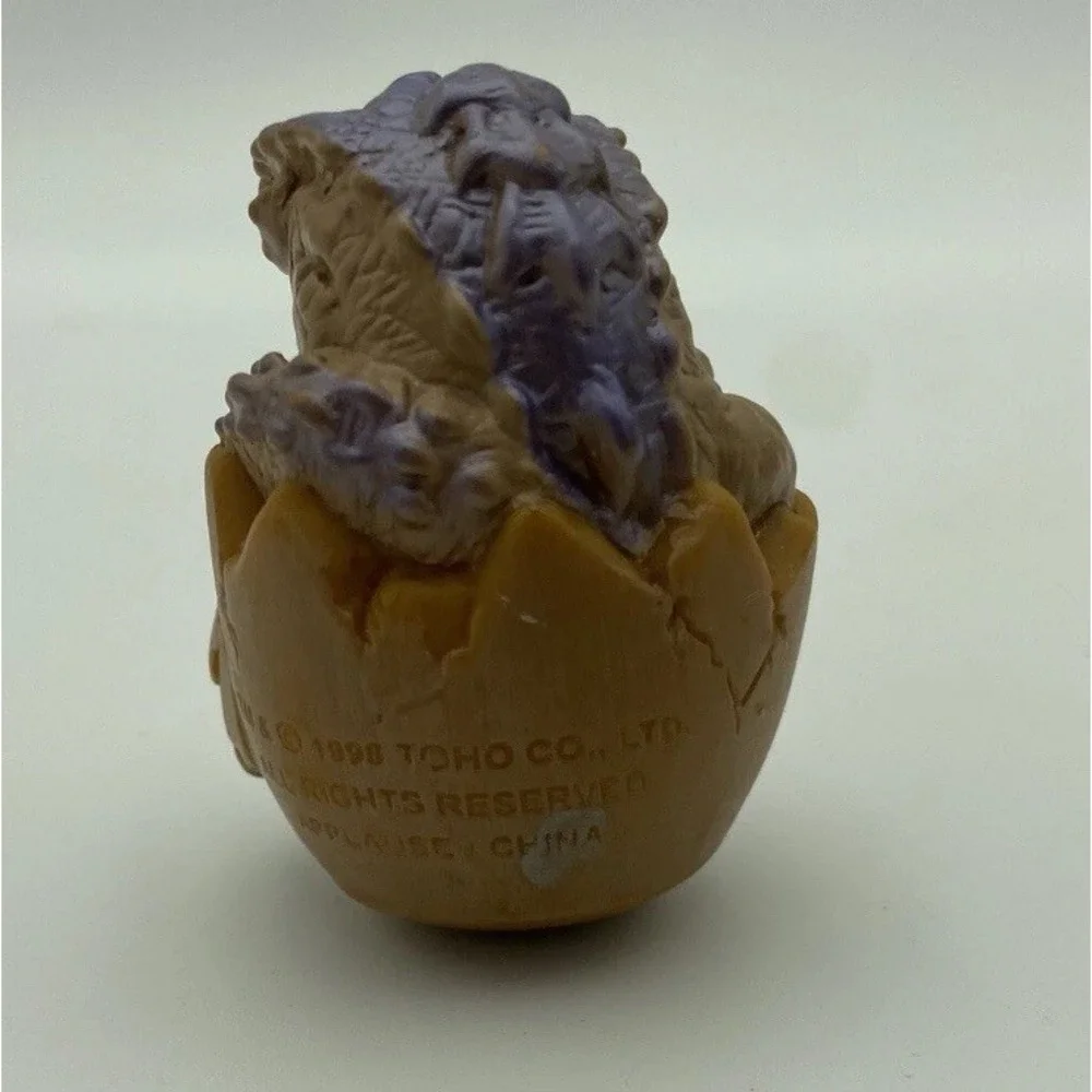 Vintage 1998‎ Godzilla Baby Hatching Egg -Toho Figure